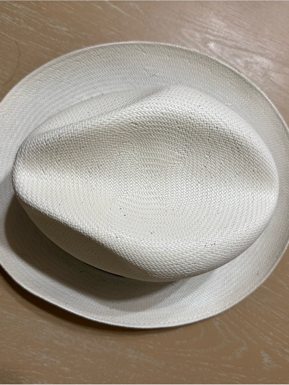 Men's White Straw Fedora Hat - Comfortable Sun Protection